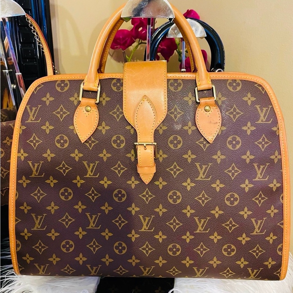 Louis Vuitton Rivoli Business Handbag